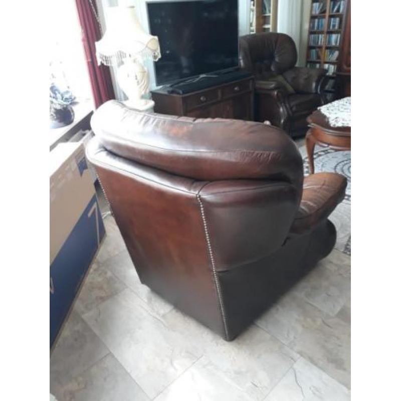 Te koop originele chesterfield bankstel nu in prijs verlaagd