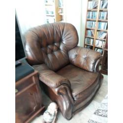 Te koop originele chesterfield bankstel nu in prijs verlaagd