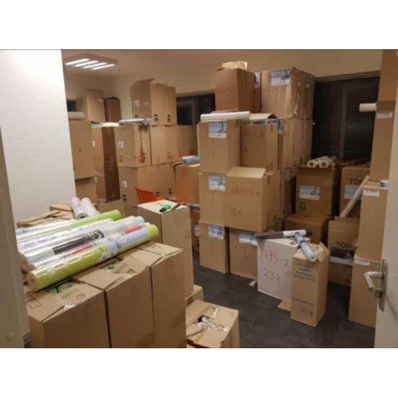 Verschillende soorten behang, goedkoop merkbehang, partij