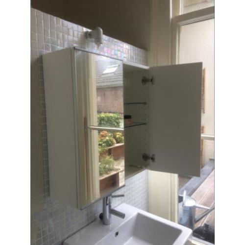 Ikea badkamerkastje spiegelkast spiegel