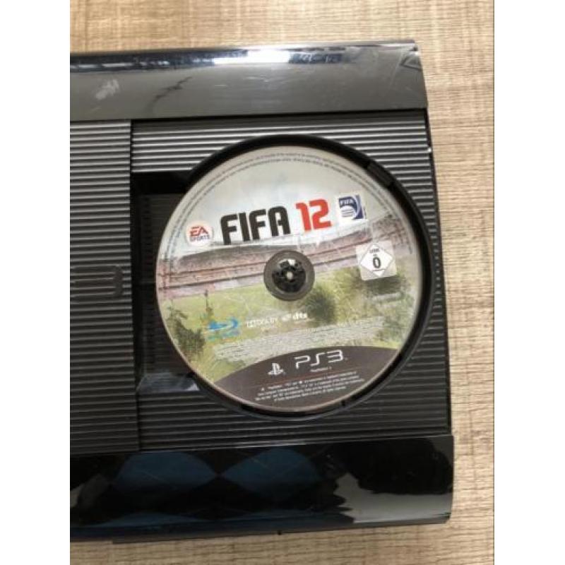 Playstation 3 ultra slim, 500GB met gratis fifa 12 erbij