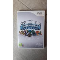 3 Wii spellen skylanders met 35 figuren