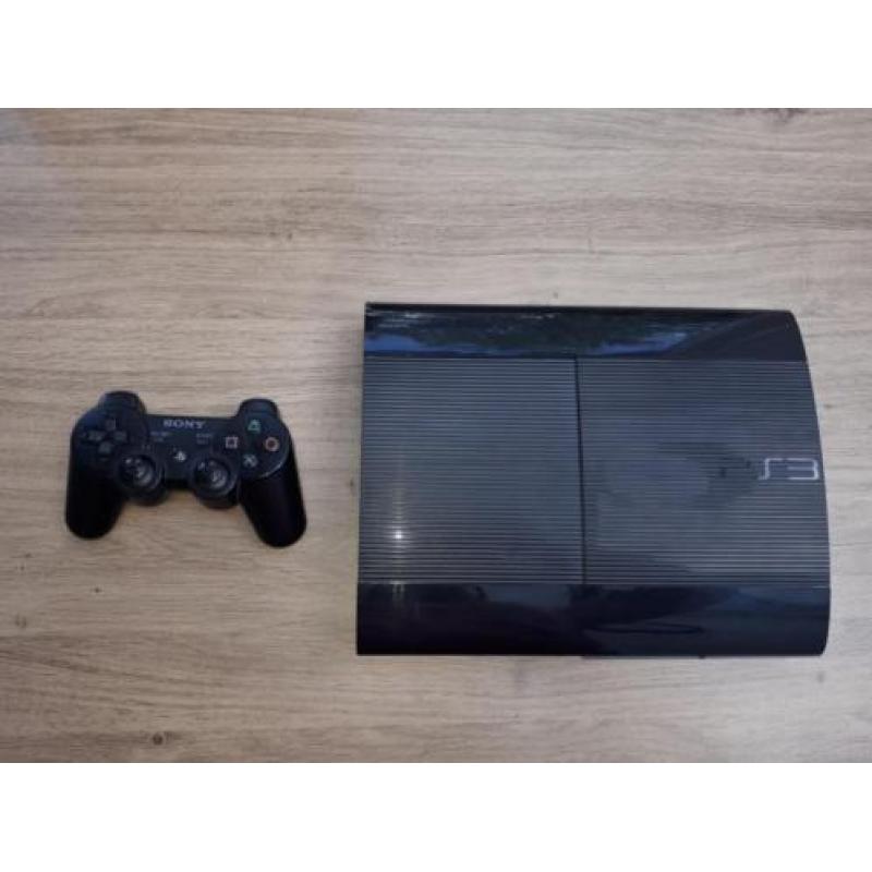 Ps3 ultra slim 500gb 1 controller, 18 games , playstation 3