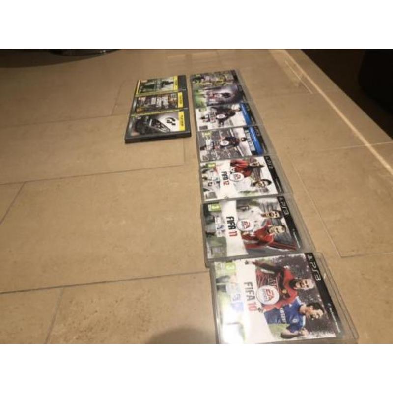 Sony PlayStation 3 FIFA GTA 4 Call of Duty 4 GT5