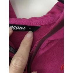 Mooie Bergans of Norway fleece Donkerroze. Mt S Nieuwstaat!