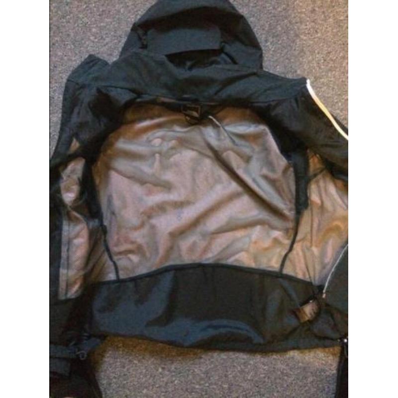 The Northface HyVent jas (Women maat L
